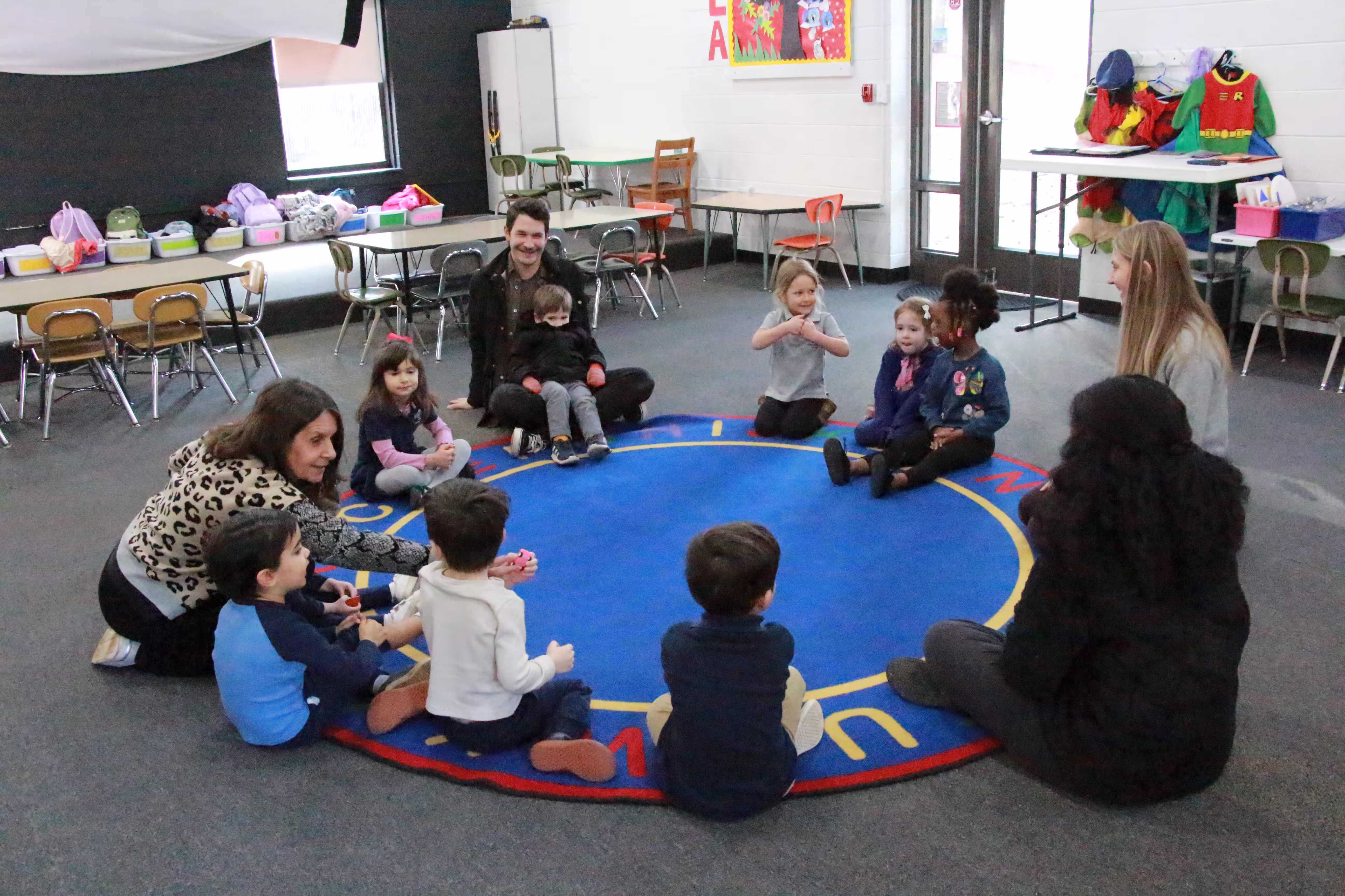 Preschoolers circle time